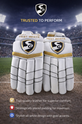 SG crick Gloves
