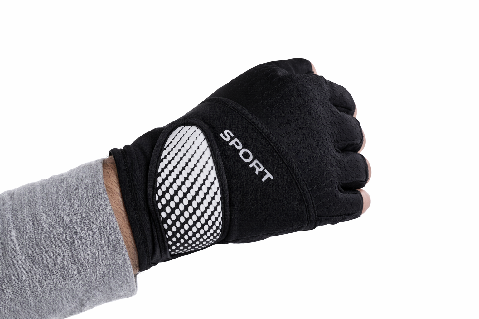 Sports gloves